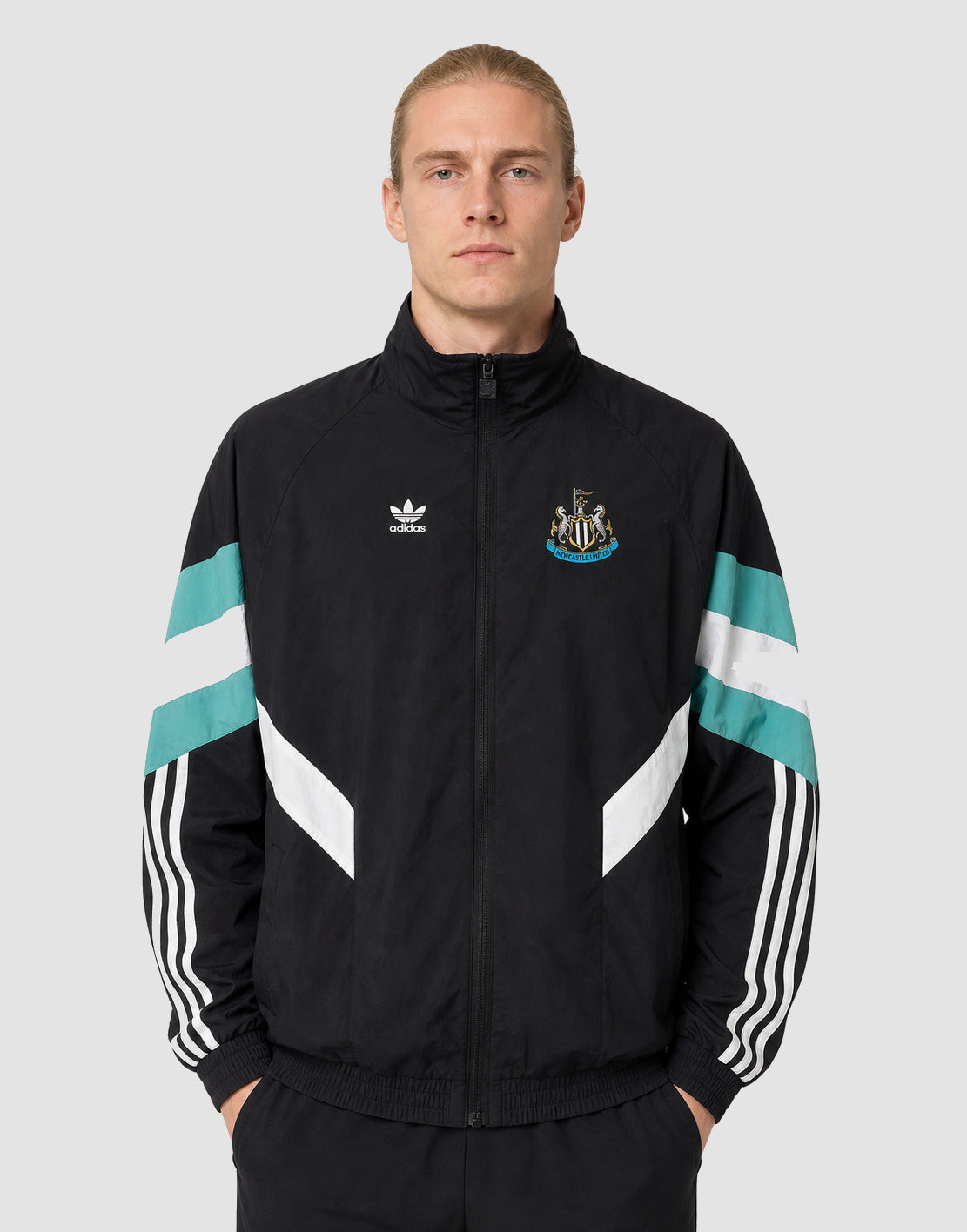 Newcastle United Windjacket 25-26 Black
